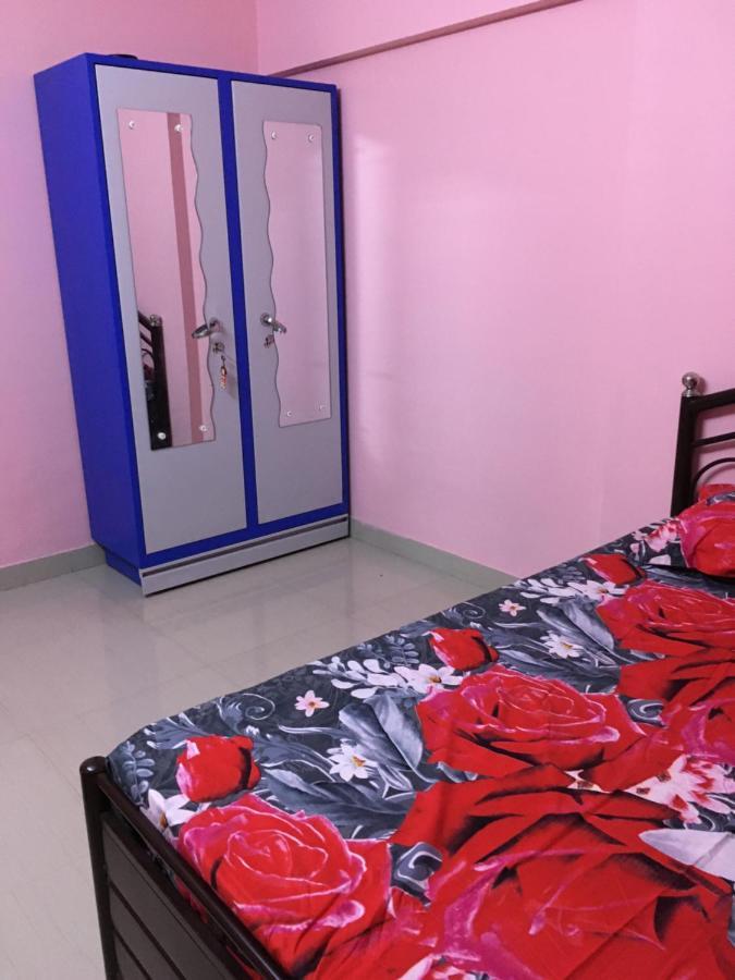 Galaxy Apartment Bombay Esterno foto