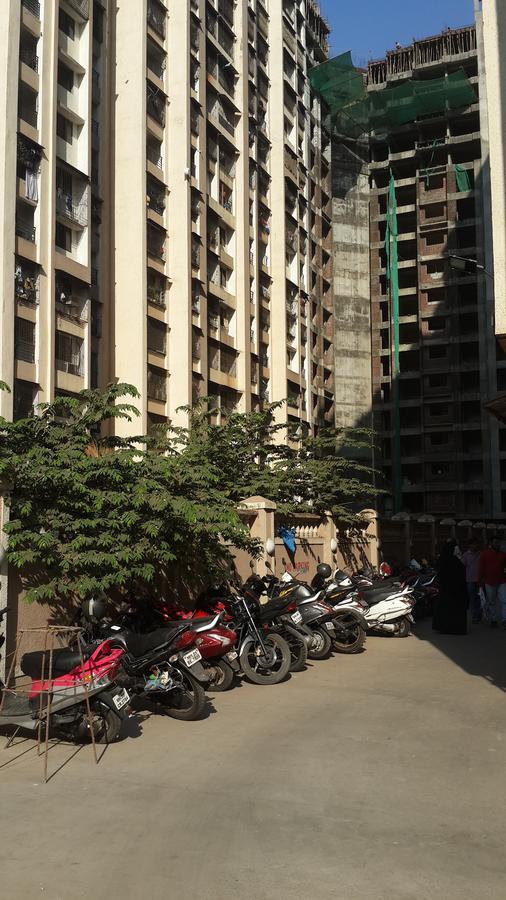 Galaxy Apartment Bombay Esterno foto